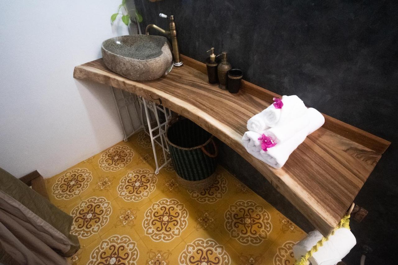 Leranda Homestay フエ エクステリア 写真