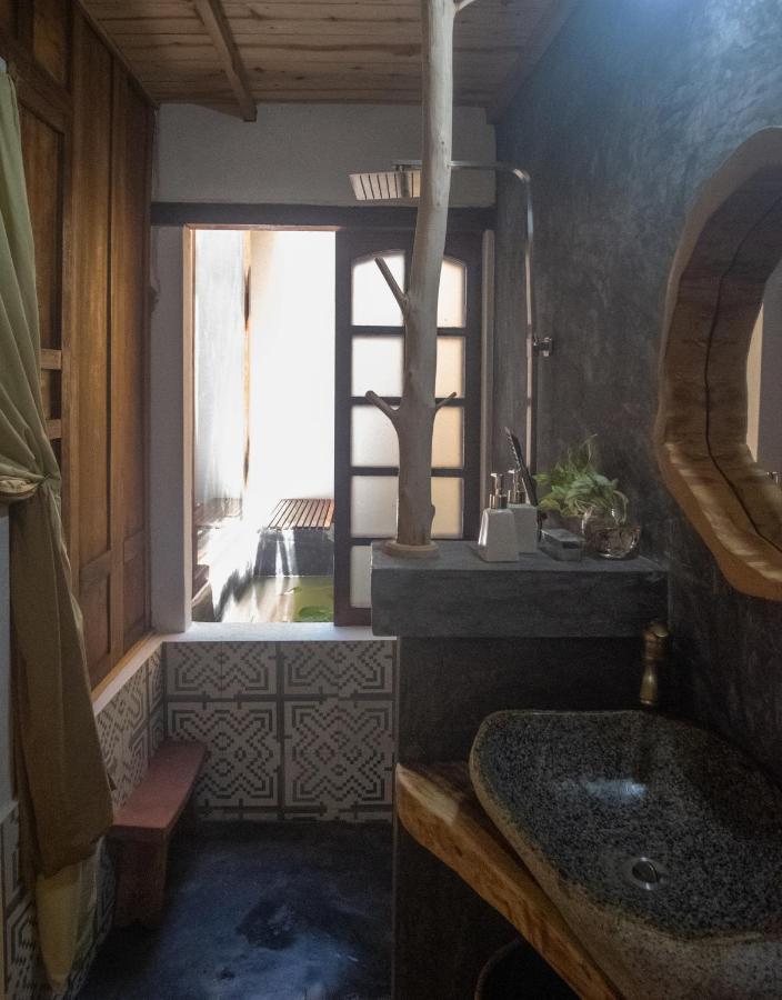 Leranda Homestay フエ エクステリア 写真